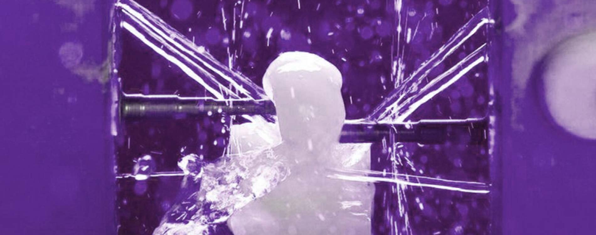 Herstellung von Zahnersatz aus Keramik mit Cerec beim Zahnarzt in Frechen.