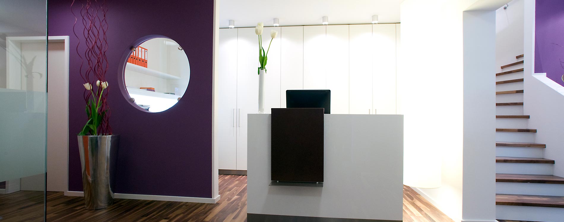 Empfangsbereich in der Zahnarztpraxis Grube Carl in Frechen.